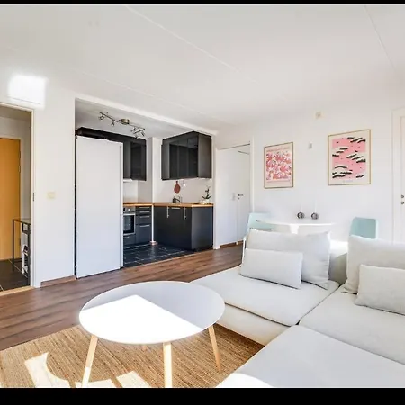 Apartment And Charming In The Middle Of Center *